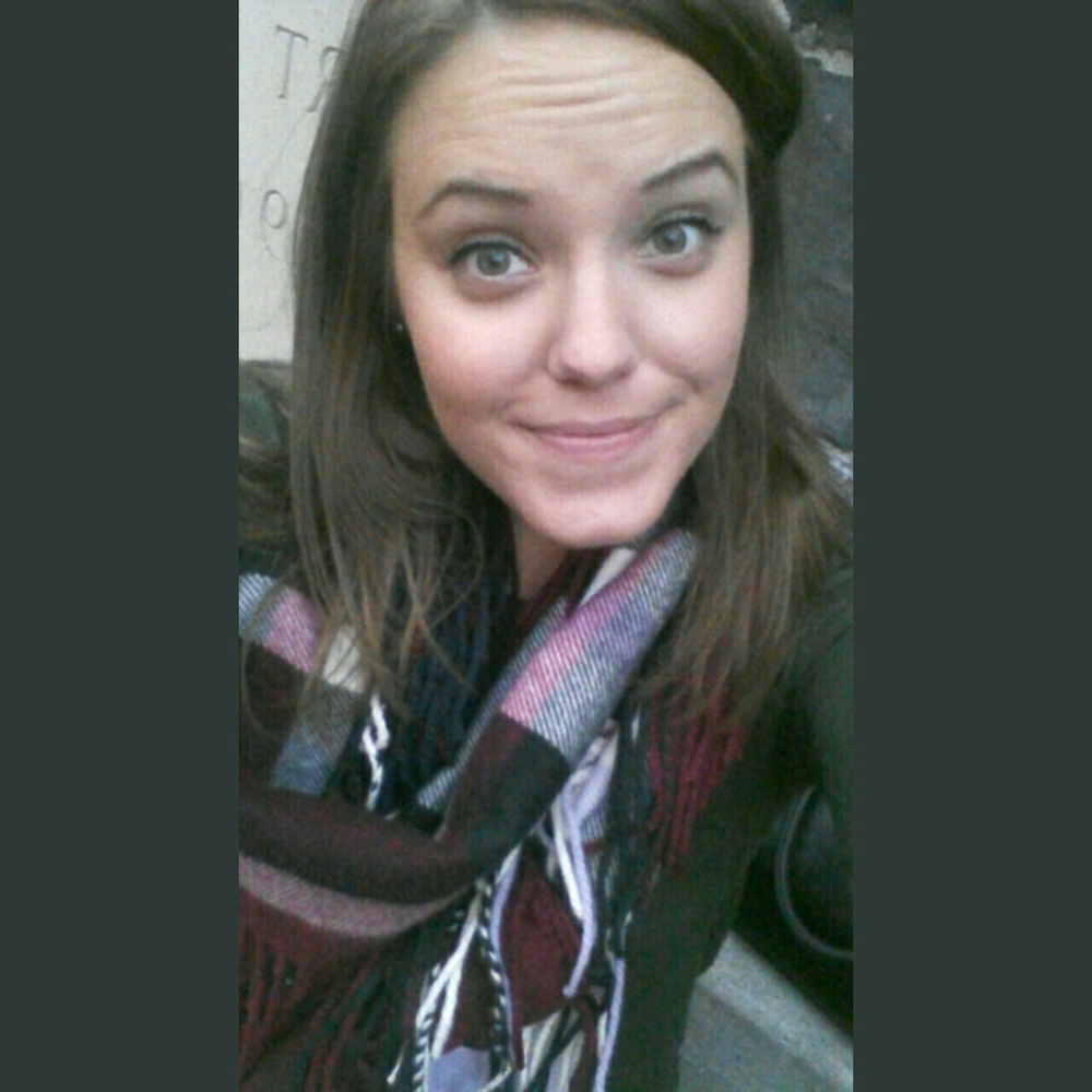 Meet your Posher, Karissa