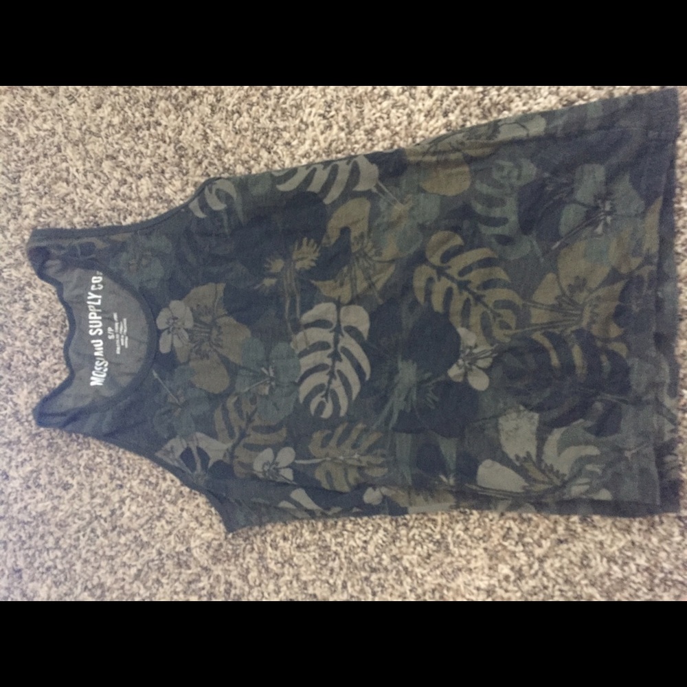 Tropical green men's tank