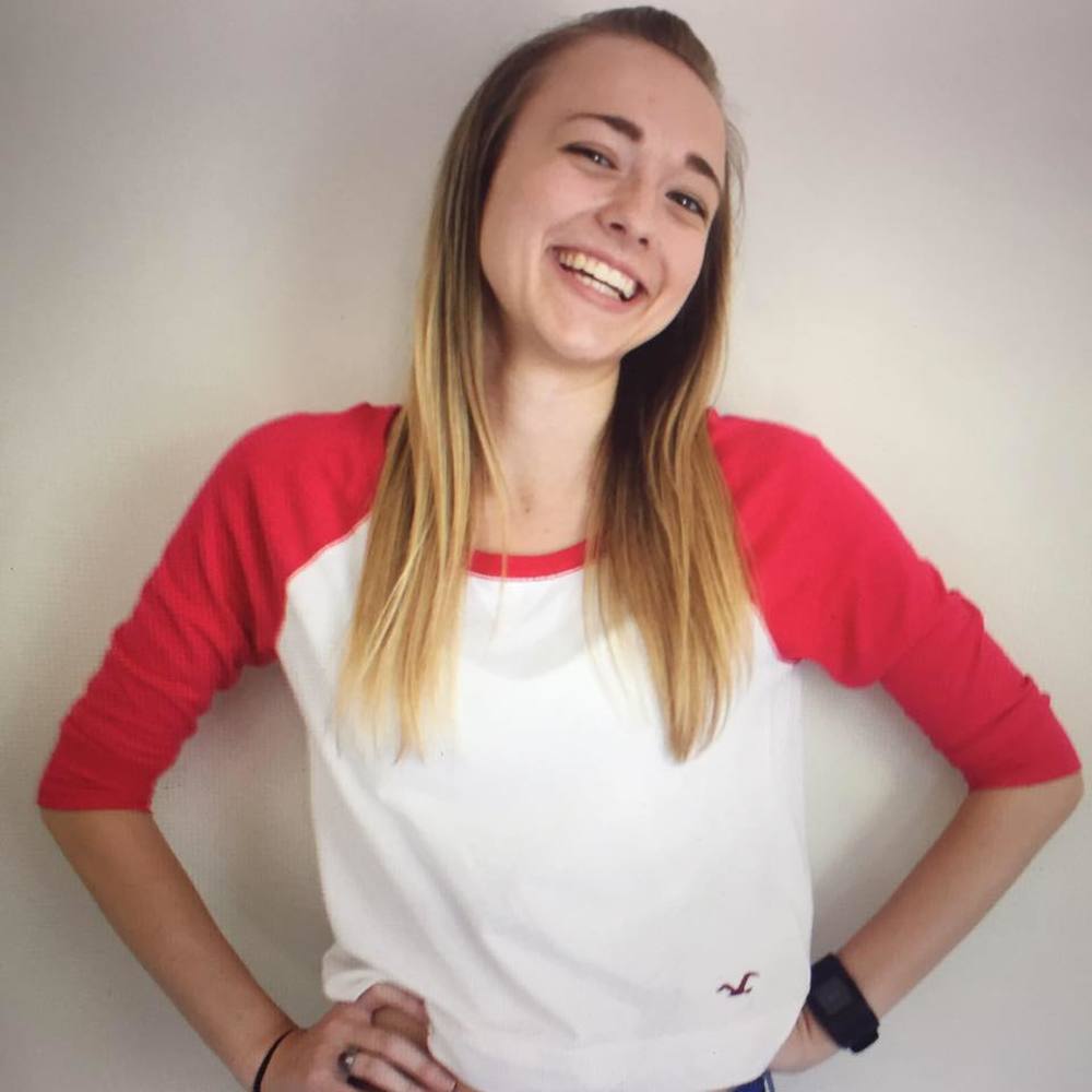 Meet your Posher, Ali - Picture 1 of 1