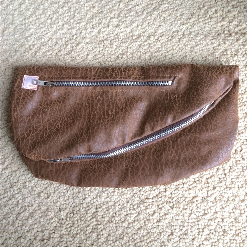 Wear 3 Ways! Clutch / Fanny Pack / Shoulder Bag