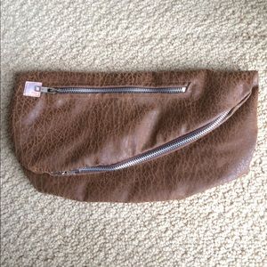 Wear 3 Ways! Clutch / Fanny Pack / Shoulder Bag