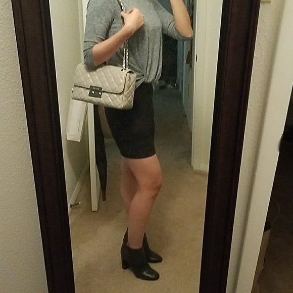 Michael Kors Sloan Chain Large Shoulder Bag w SHW - Picture 4 of 4