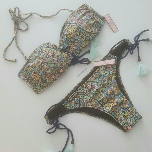 Victoria's Secret MEDIUM BIKINI BUNDLE NWT