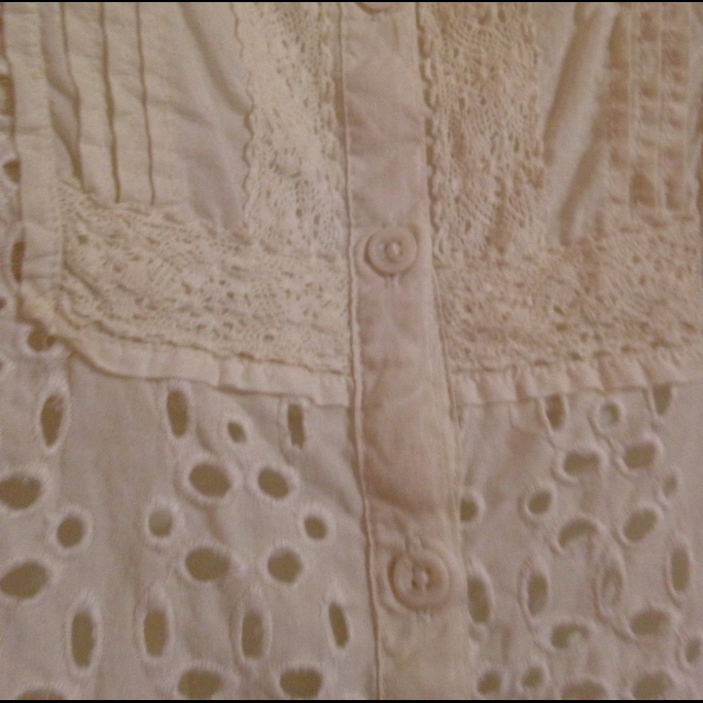 Shirt - Picture 4 of 4