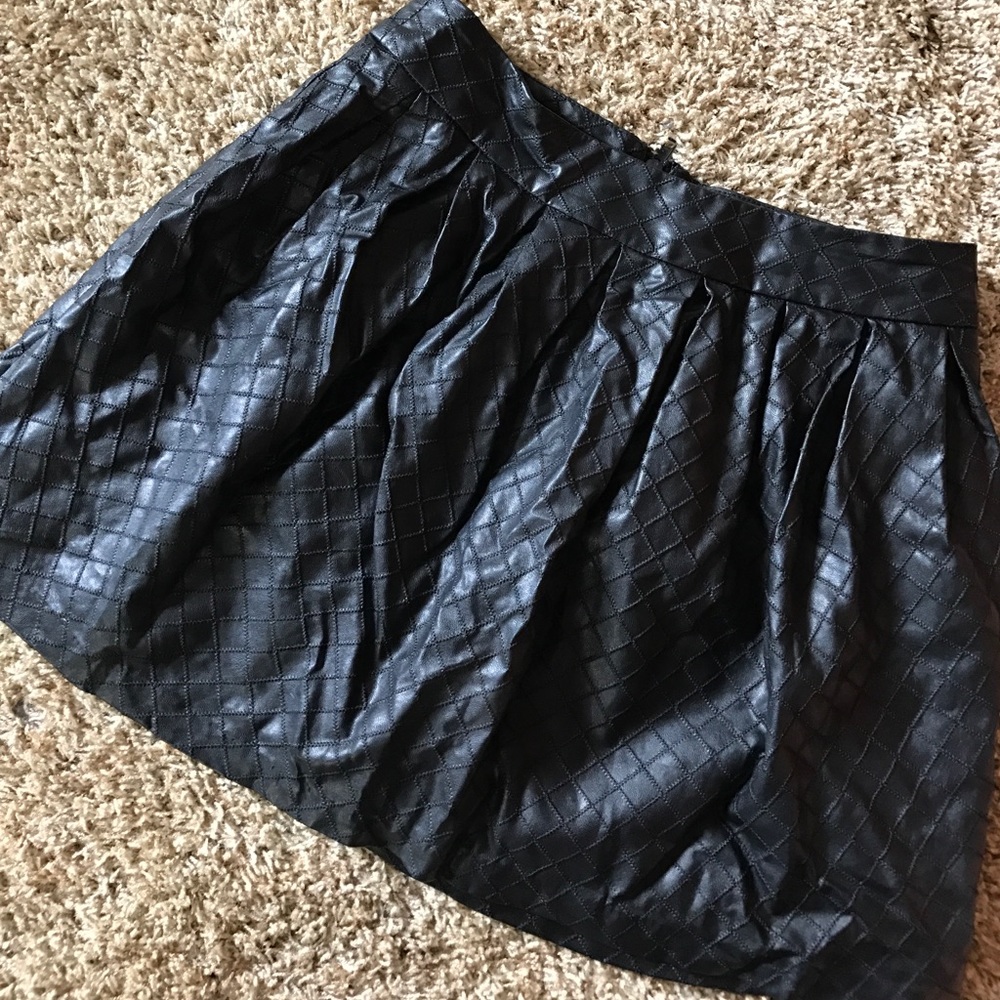 /Hinge/ black vegan leather skirt