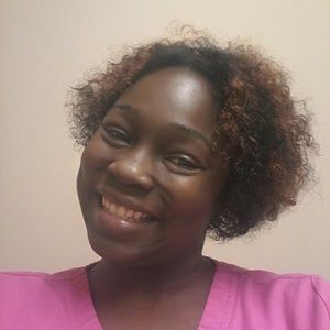 Meet your Posher, Lashay