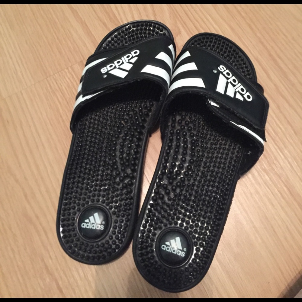 Adidas Adissage Slides