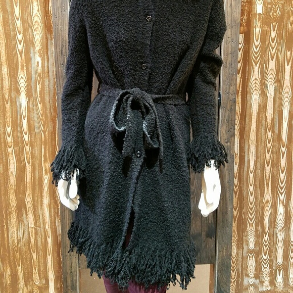 Michelle Nicole Jacket - Picture 2 of 5