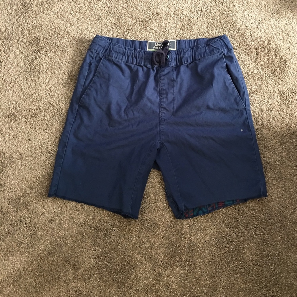 Mens blue modern amusement short