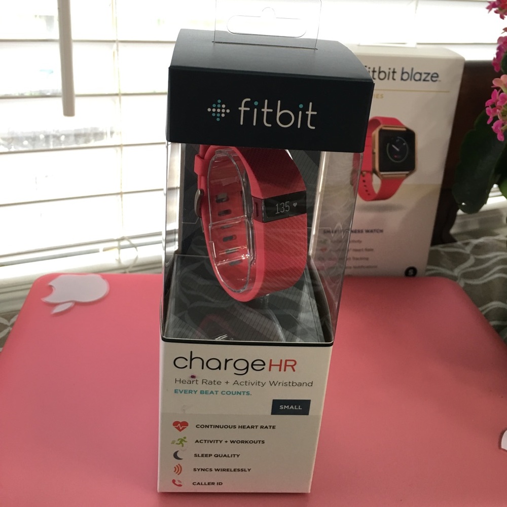 🎯sale🎯Fitbit charge hr