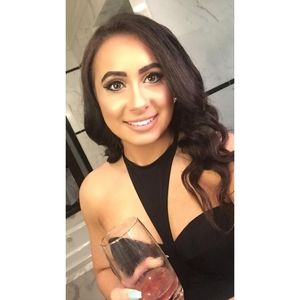 Meet your Posher, Brianna