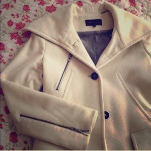 Bcbg cream coat size 0