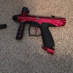 Gryphon paintball gun