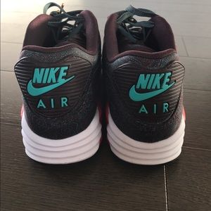 Meet your Posher, Jon