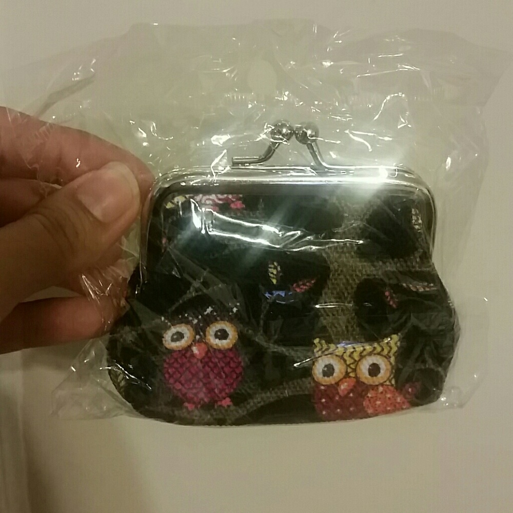 *sold* Owl Coin Purse - Picture 2 of 4
