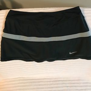 Nike tennis skirt
