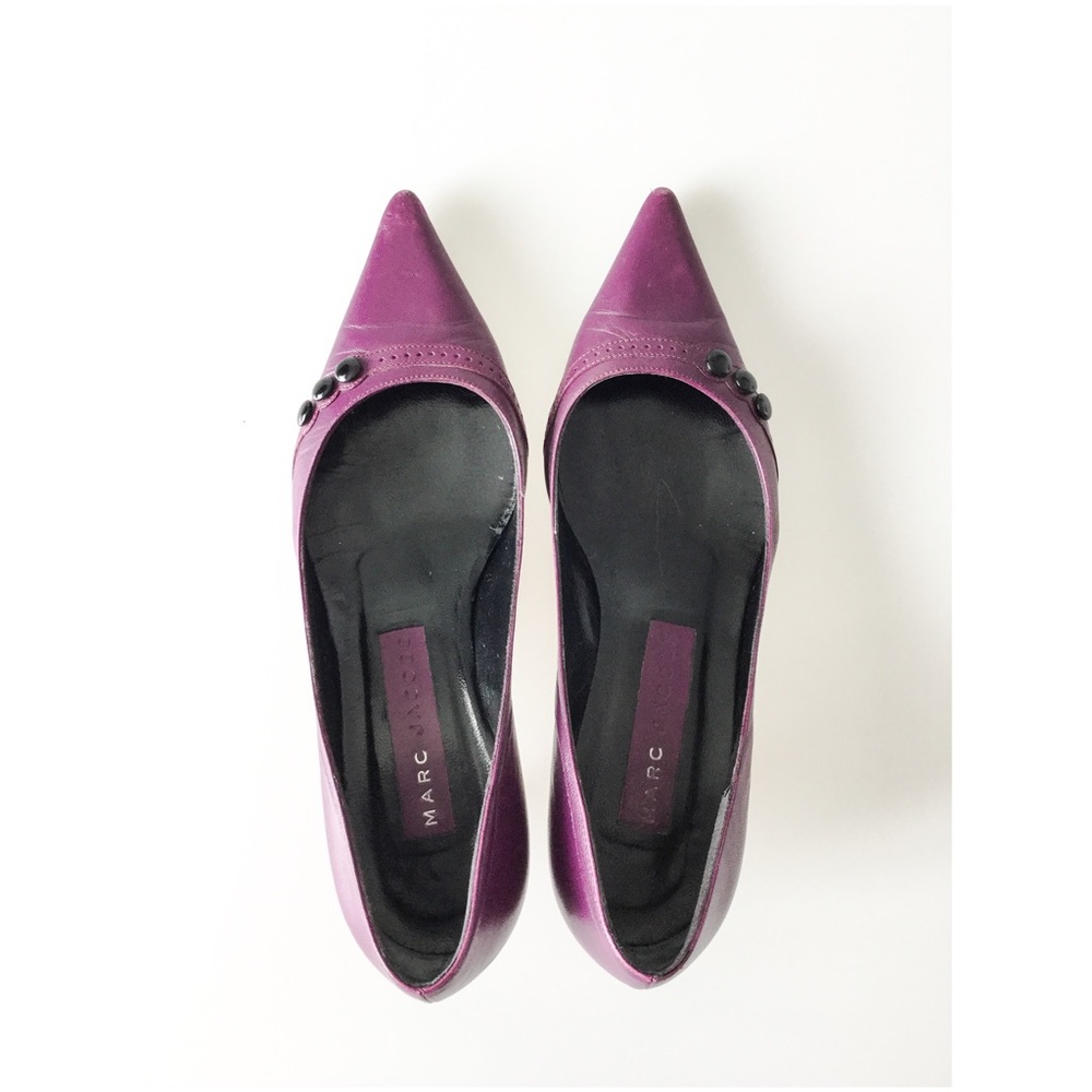 MARC by MARC JACOBS // 🇮🇹 Kitten heel pump