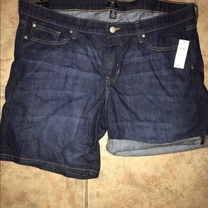 GAP Jean Shorts- 16