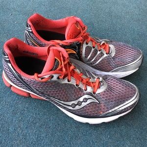 Men's Saucony Triumph 10 Running Sneakers