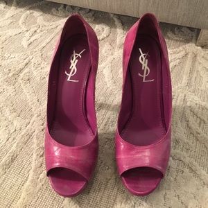 Authentic purple YSL pump