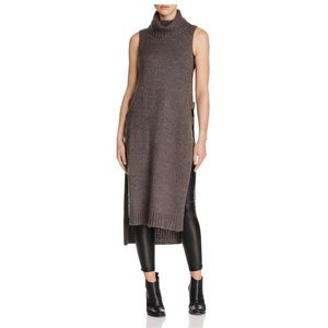 Bloomingdale's Sleeveless Turtleneck Tunic Sweater