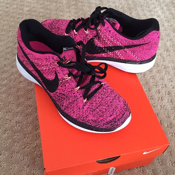 Nike Shoes - BNIB Nike women's lunar 3 flyknit blk/pink 36.5