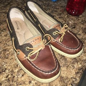 Sperry boat shoes