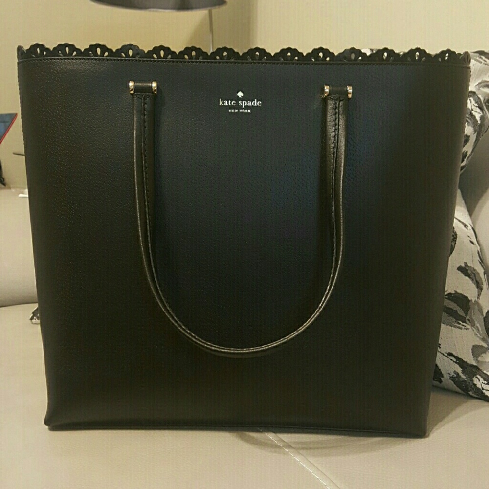 !!OFFERS!! New Kate Spade Lace Trim Tote
