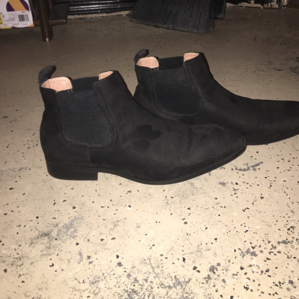 H&m black suede Chelsea boot sz 10.5