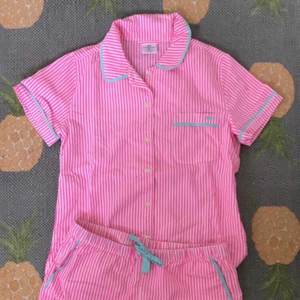 Vineyard Vines Pink Pajama Set XS