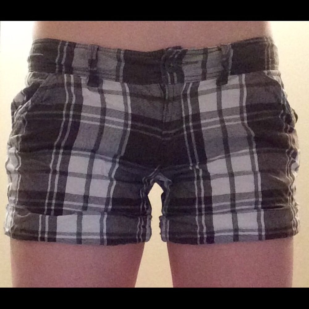 Abercrombie & Fitch Brown White Plaid Shorts
