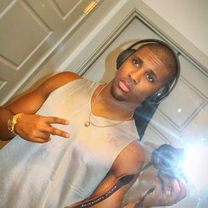 Meet your Posher, Dario