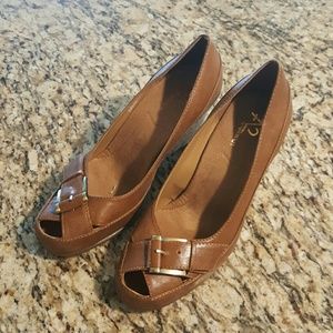 Brown faux leather wedges