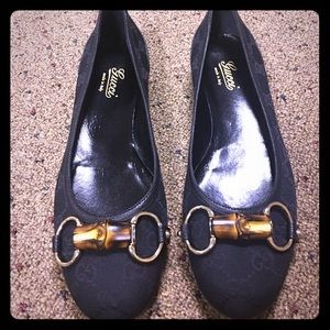 Brand new Gucci flats- never worn!