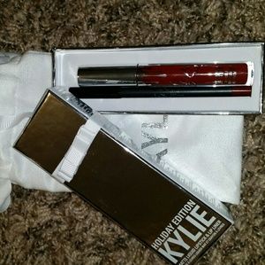 Kylie Jenner Holiday Edition Lip Kit