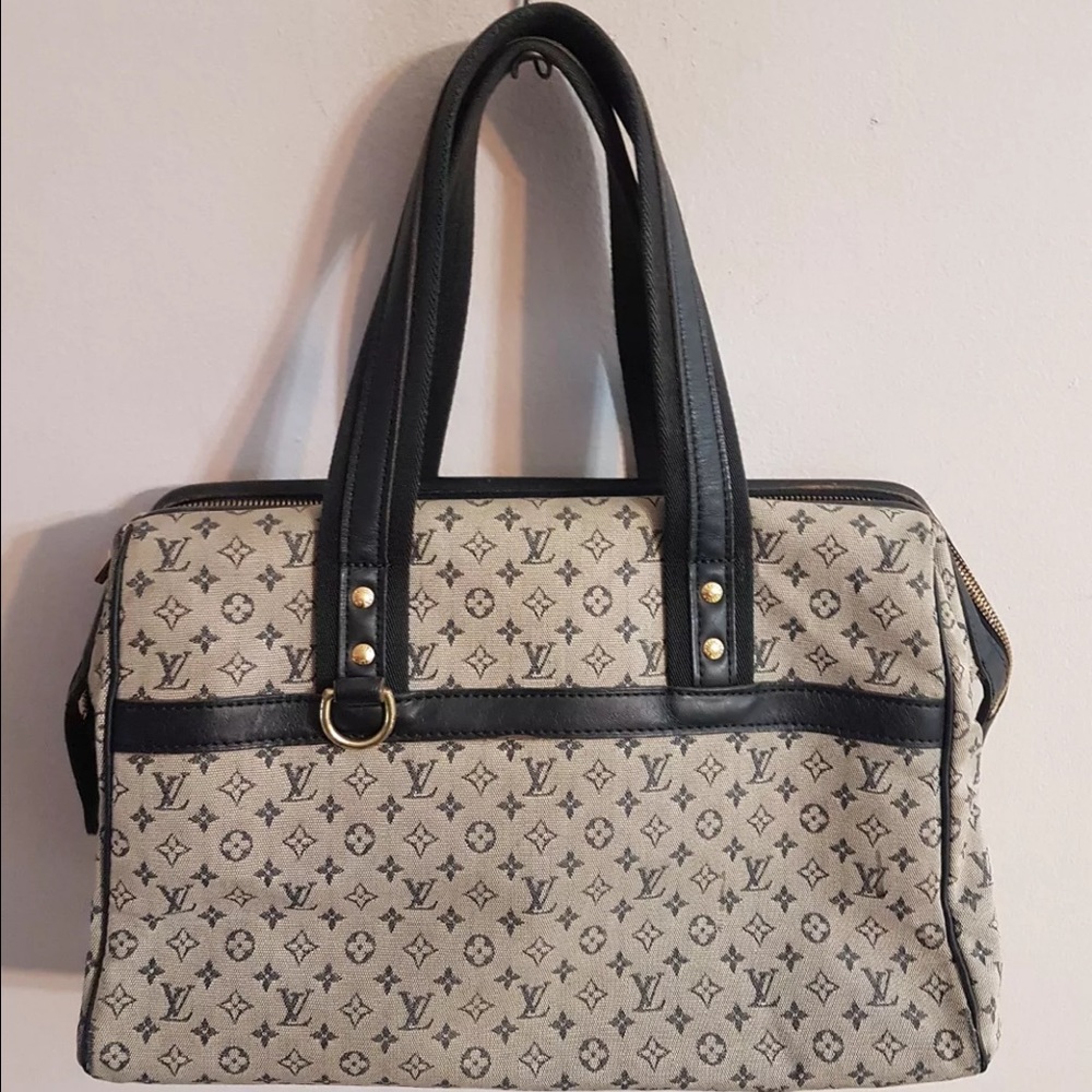 Louis Vuitton bag large Josephine bag