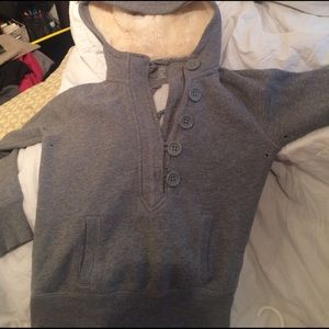 Gap gray hoody with buttons and fur in hood