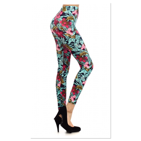 Boutique Pants - Mint & Magenta Floral Leggings Boutique Pants - Mint & Magenta Floral Leggings