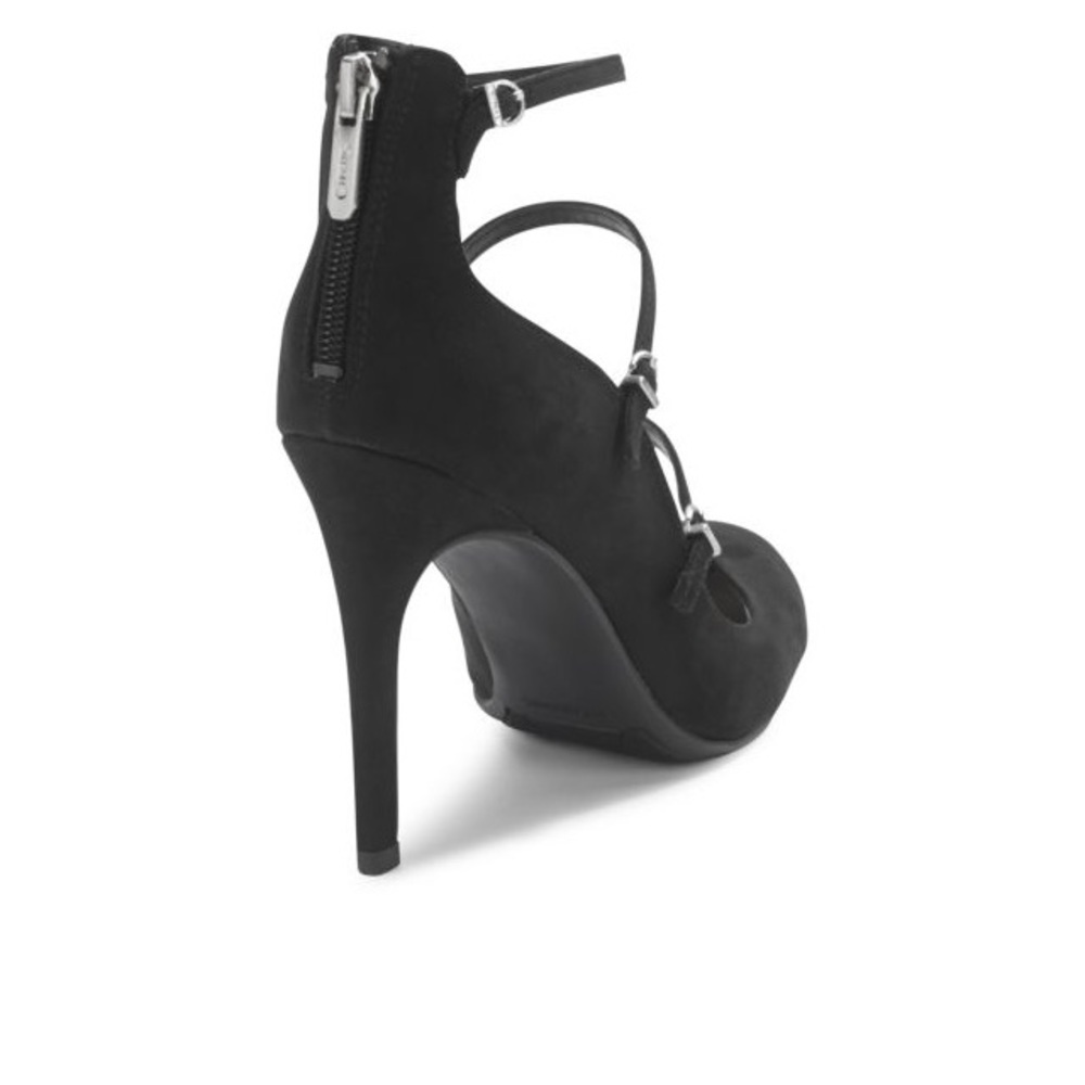 Meet your Posher, Alma