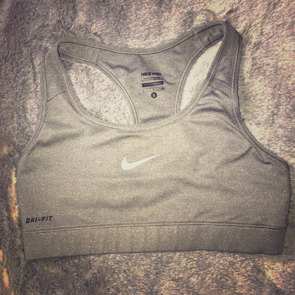 Nike Pro Dry Fit Sports Bra