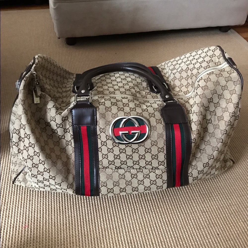 Gucci weekend duffle