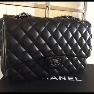 ~~SOLD~~Chanel Classic Flapbag