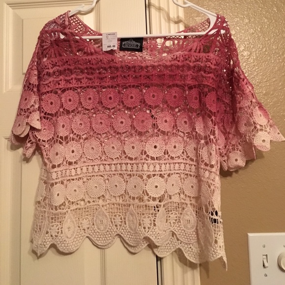 Angie Tops - NWT Beautiful crocheted Top