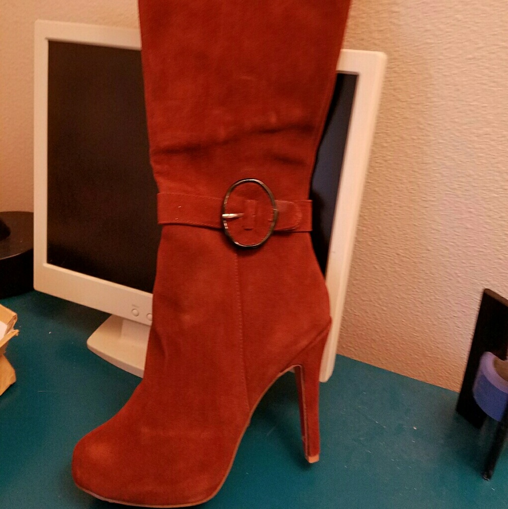 *Not Auth*Christian Louboutin Knee High Brwn Boots