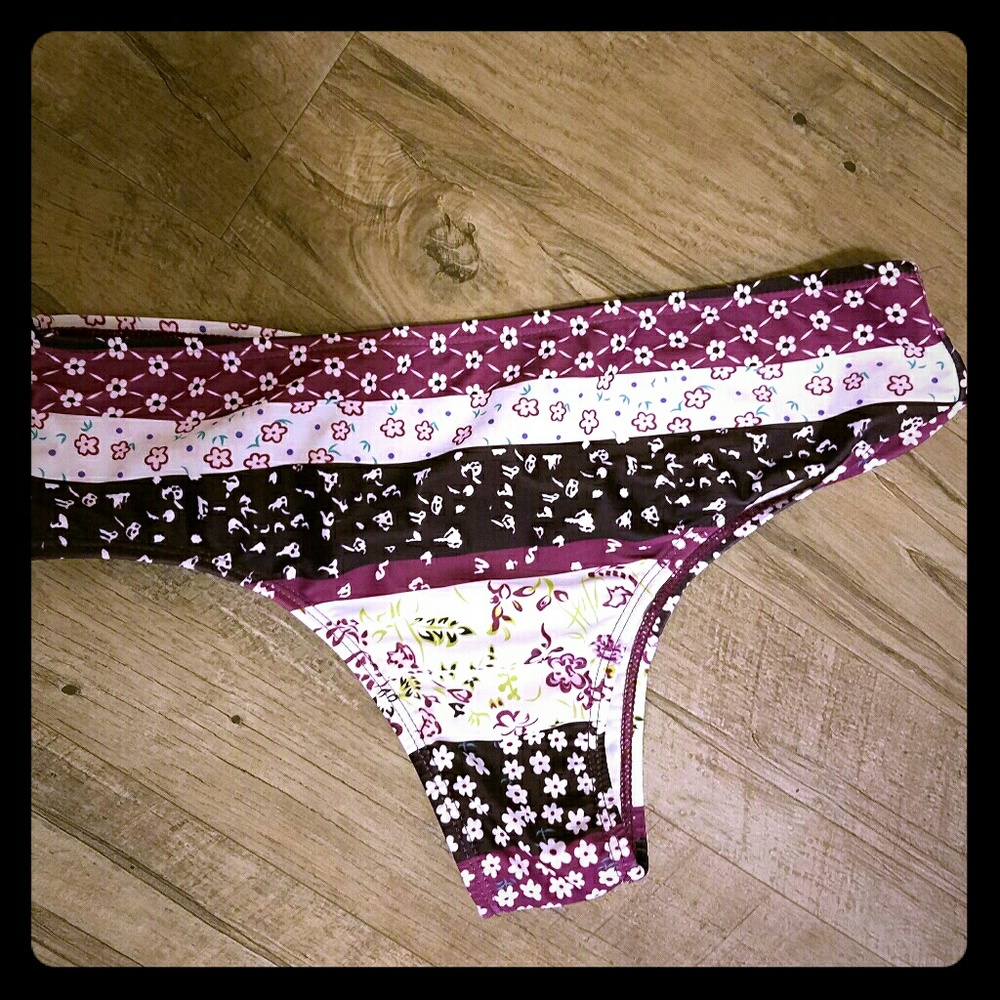 Bikini bottoms
