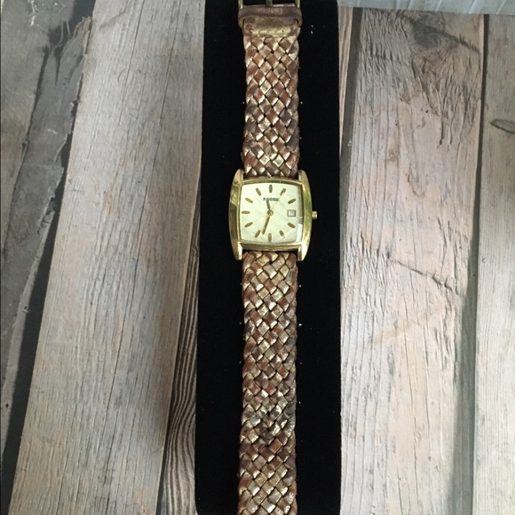 Fossil Women's Gold Rustic Watch - Picture 2 of 2