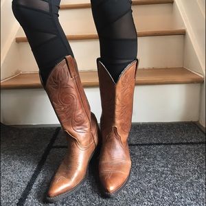 Dingo Brown Leather Cowboy Boots Size 6