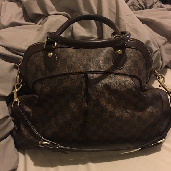 Authentic Louis Vuitton Trevi Gm - Picture 2 of 8