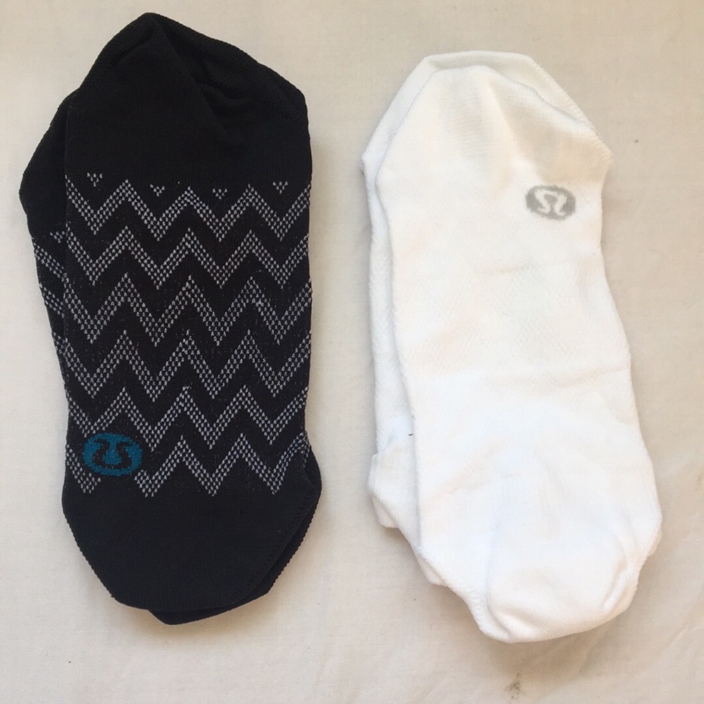 Lululemon No Show socks