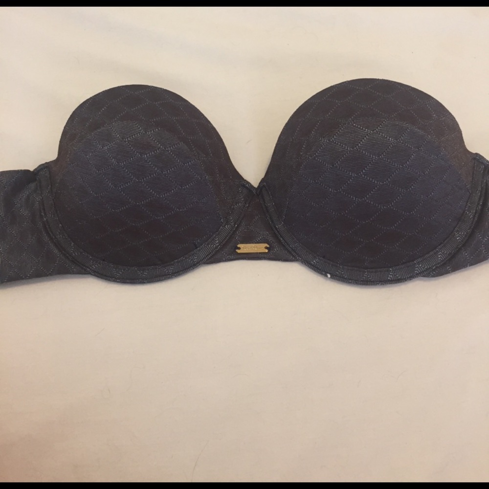 Strapless push-up bikini top